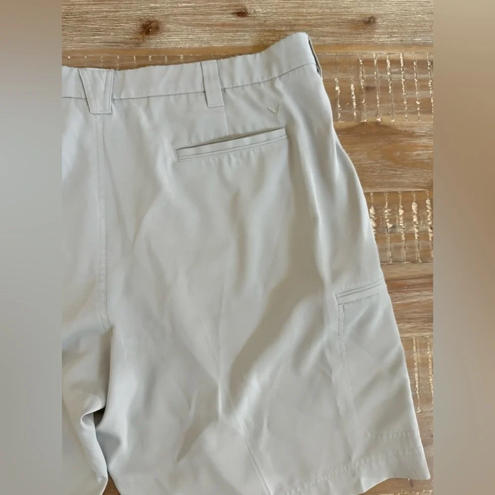 Callaway Gray Active Waistband Golf Shorts 42W UPF 50 sun protection fabric